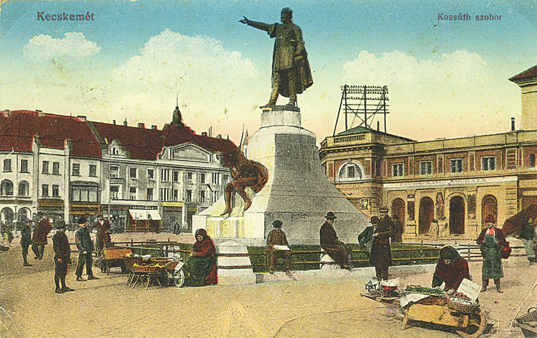 Kecskemét múltja kapcsán a régi főtéri piac is nagy szerepet kapott, ahová többek között szőlőt is vittek. Forrás: Sebestyén Imre hagyatéka